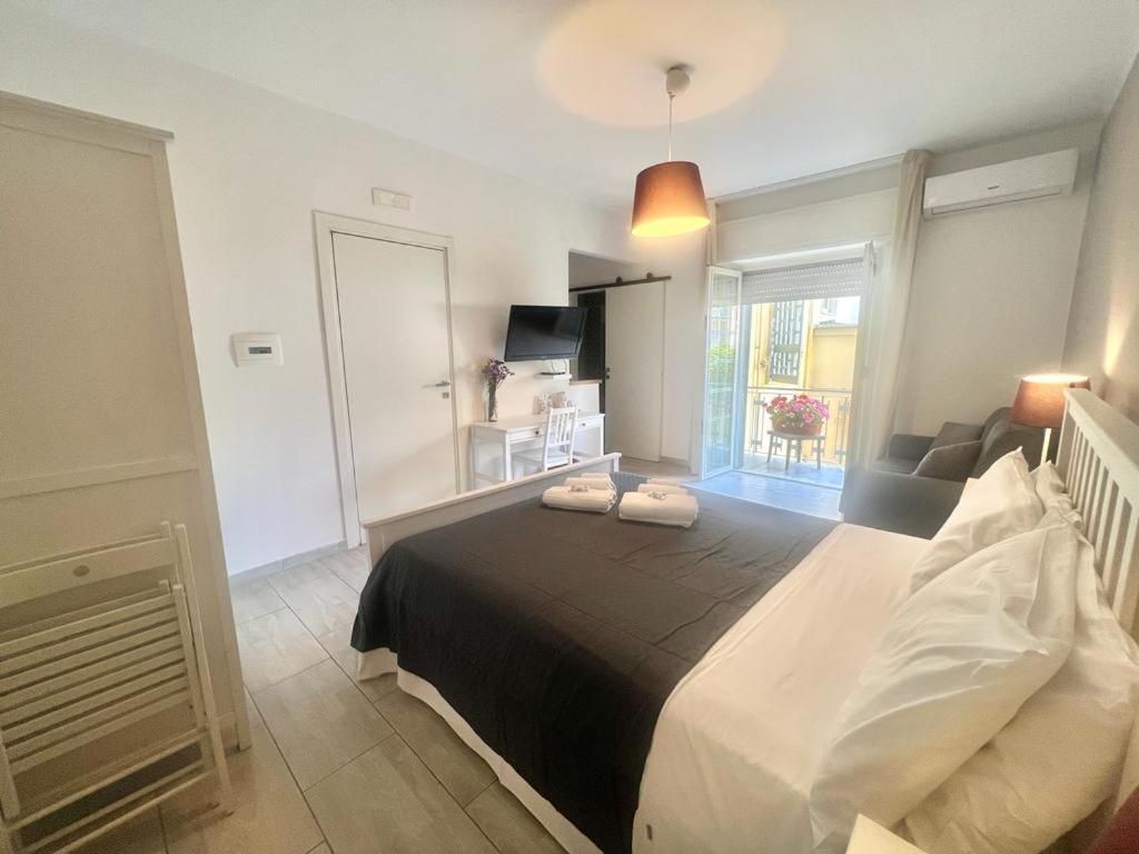 A Casa Dei Bruno B&B Pozzuoli Eksteriør billede