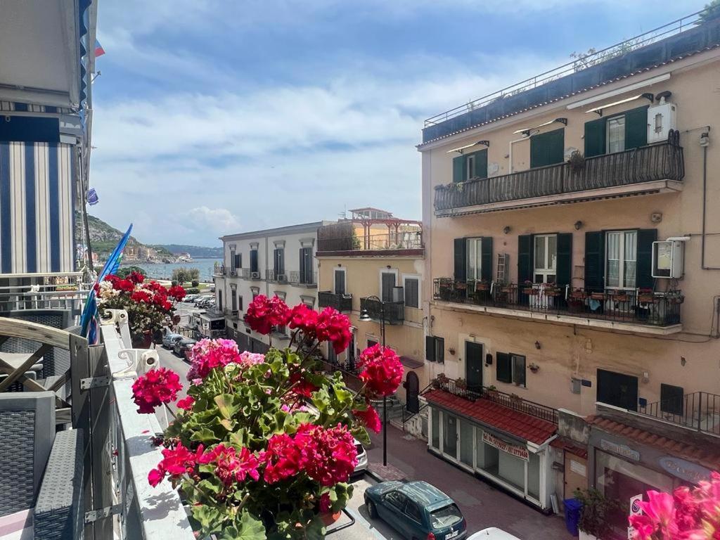 A Casa Dei Bruno B&B Pozzuoli Eksteriør billede